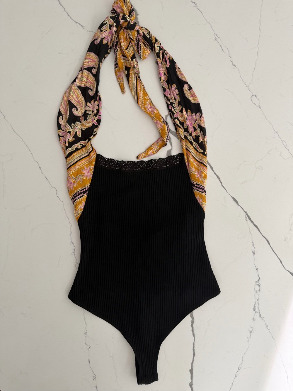 Free People Eyes For U Halter Bodysuit M Black Ribbed Scarf Tie Open Back Boho - Picture 4 of 12